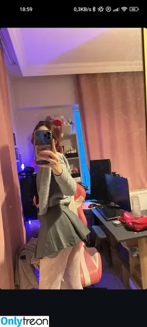 Öz Başak / ozbassak nude photo #0015
