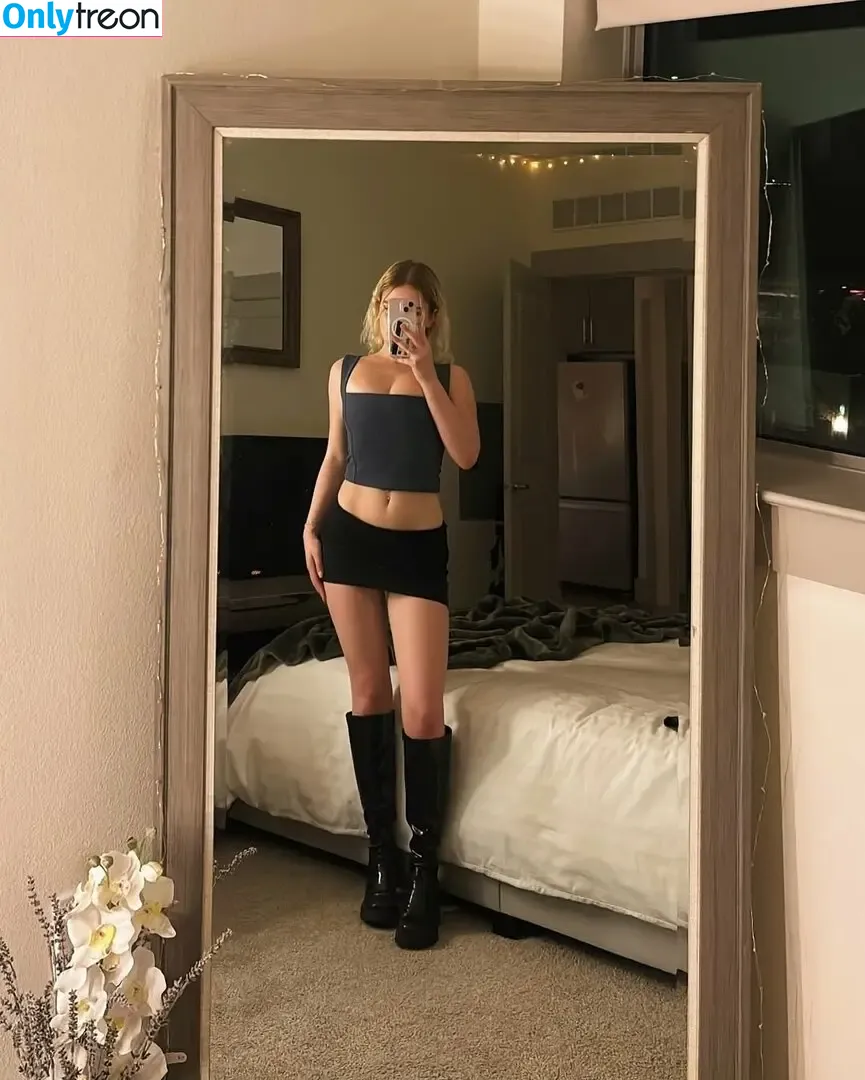 paigemariiah nude photo #0010 (paigeniemannofficial)