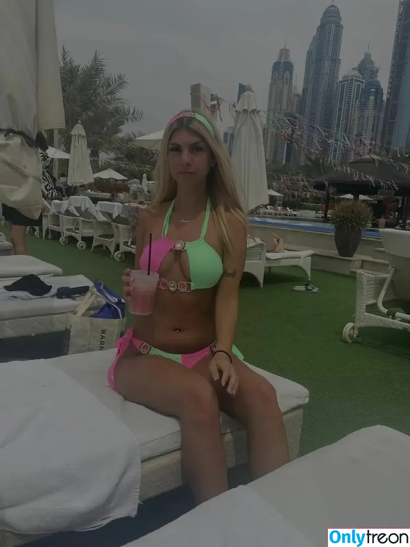 Paisley Duggan nude photo #0037 (paisleydugganxx / pocketpaisley)
