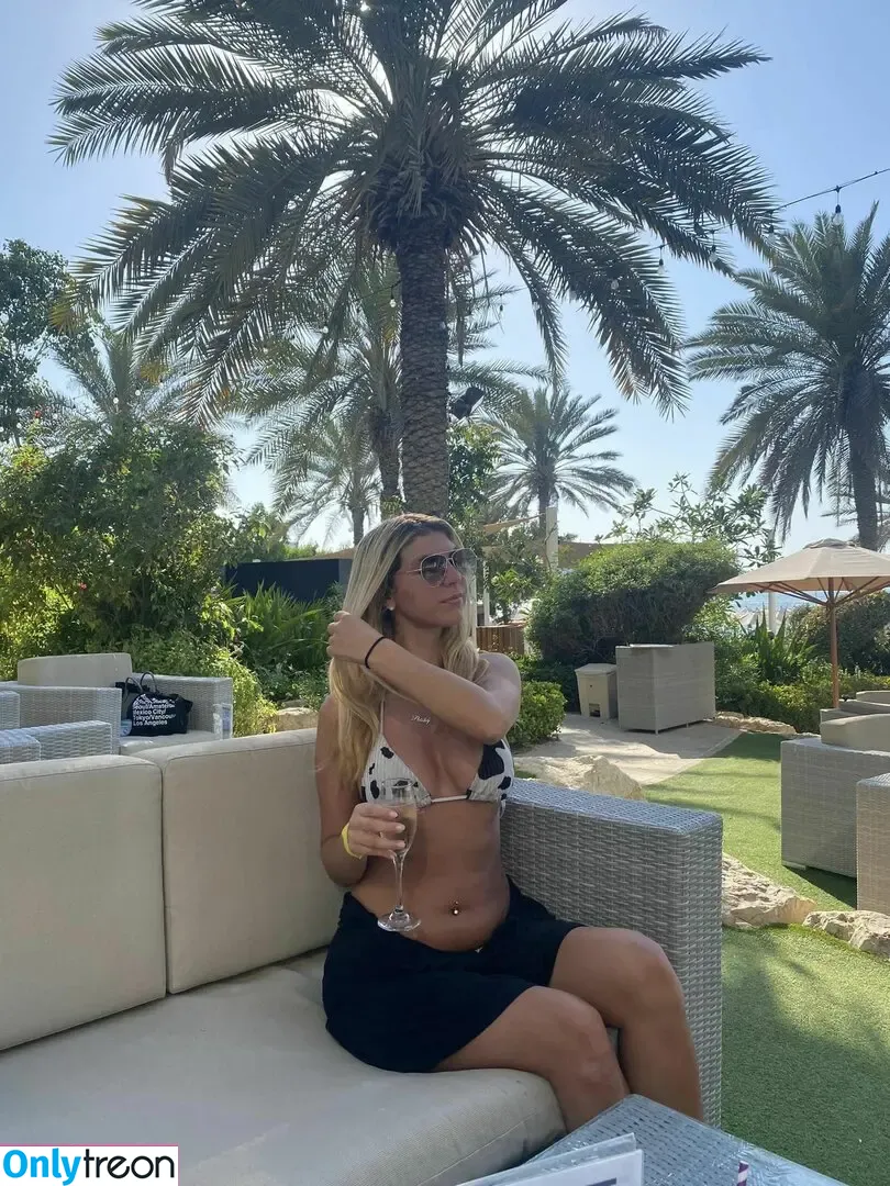 Paisley Duggan nude photo #0038 (paisleydugganxx / pocketpaisley)