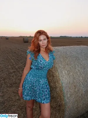 Palina Rojinski / action / palinski nude photo #0297