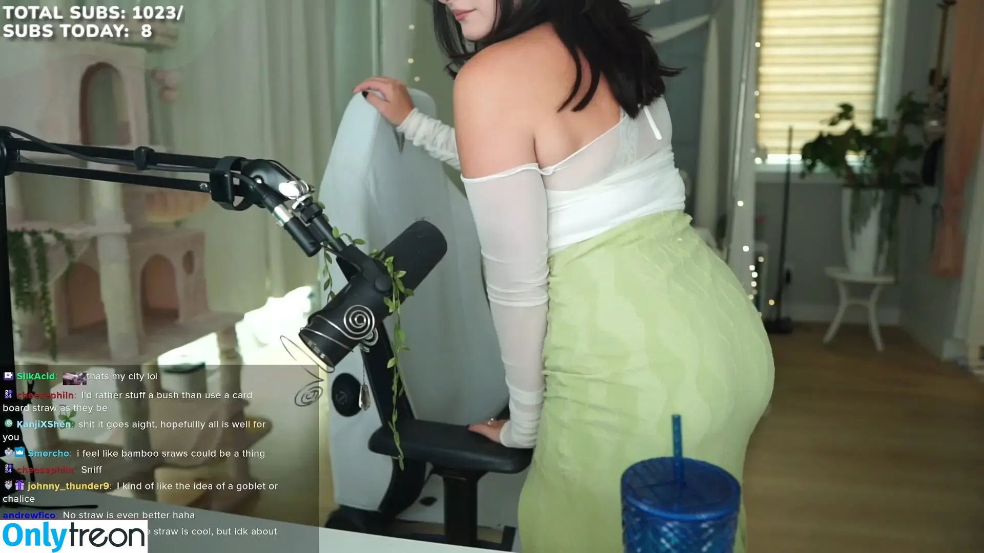 Palmbee nude photo #0486 (juju_666_ / palmbaee / palmbeee)