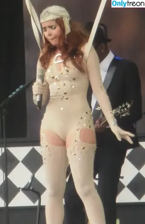 Paloma Faith / palomafaith nude photo #0053