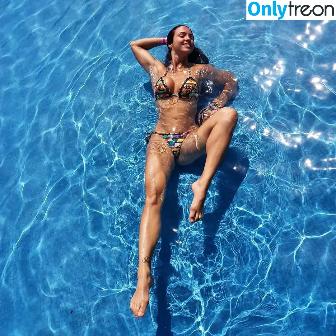 Paloma Fiuza nude photo #0022 (palomafiuzaoficial / u140375883)