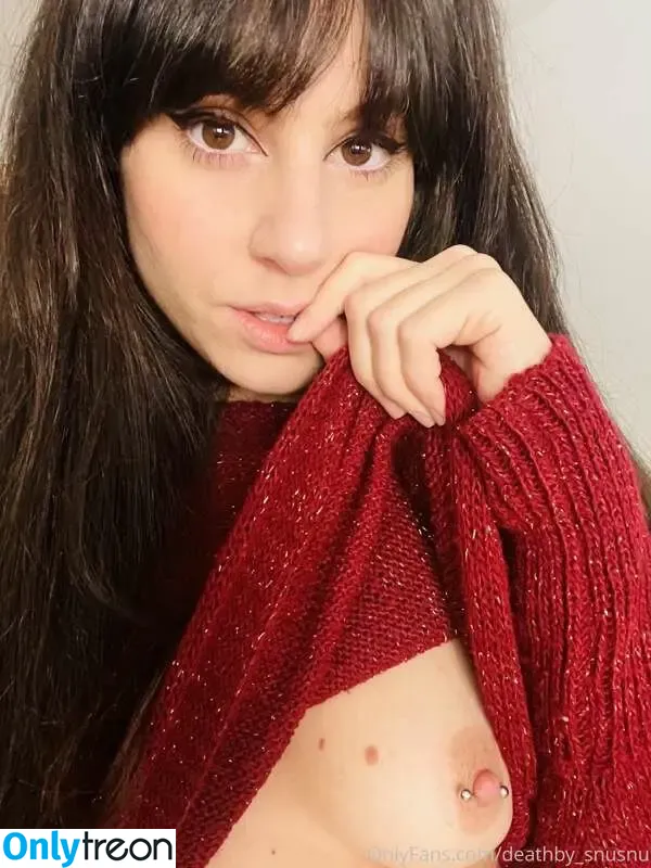 Pamsnusnu nude photo #0024 (deathby_snusnu)