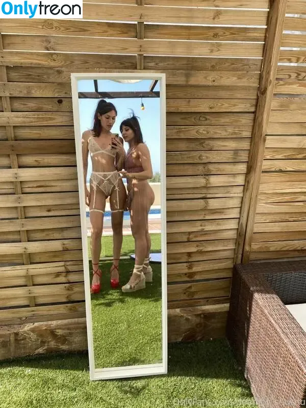 Pamsnusnu nude photo #0026 (deathby_snusnu)