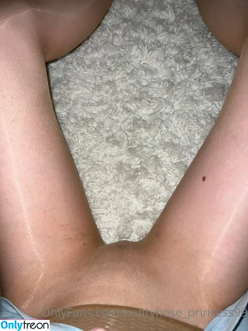 pantyhose_princess99 nude photo #0408 (pantyhose_princess99)