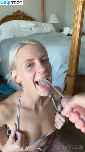 PantyNectar / pantynectardrawer nude photo #0300