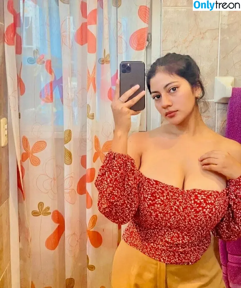 Paola Bustamante nude photo #0078 (bebaguzman06 / paobg01)