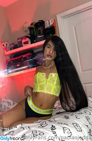 Paola Ojeda / paolaojedda nude photo #0013