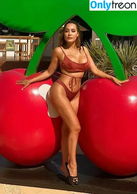 Paola Saulino nude photo #0248 (paolasaulino / paolinasaulino)