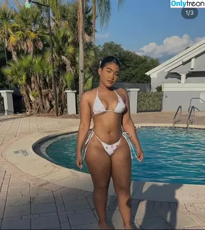  nude photo #0003