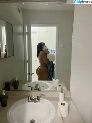  nude photo #0012