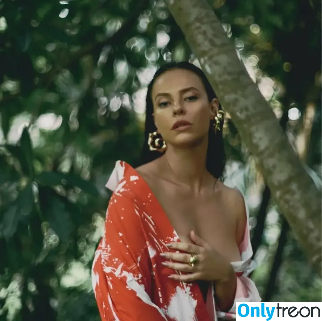 Paolla Oliveira nude photo #0633 (paollaoliveirareal / paulinhamissbumbum)