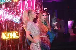 Paris Hilton / parishilton nude photo #0883