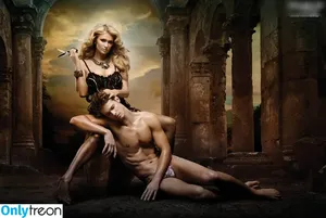 Paris Hilton / parishilton nude photo #0921