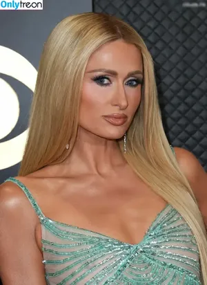 Paris Hilton / parishilton nude photo #0955