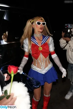 Paris Hilton / parishilton nude photo #1283