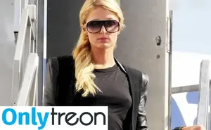 Paris Hilton / parishilton nude photo #1387