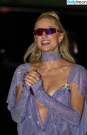 Paris Hilton / parishilton nude photo #1551