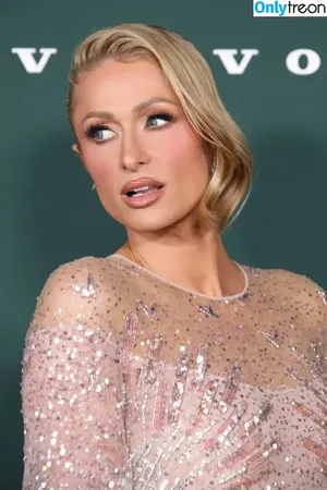 Paris Hilton / parishilton nude photo #1667