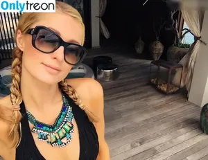 Paris Hilton / parishilton nude photo #1759