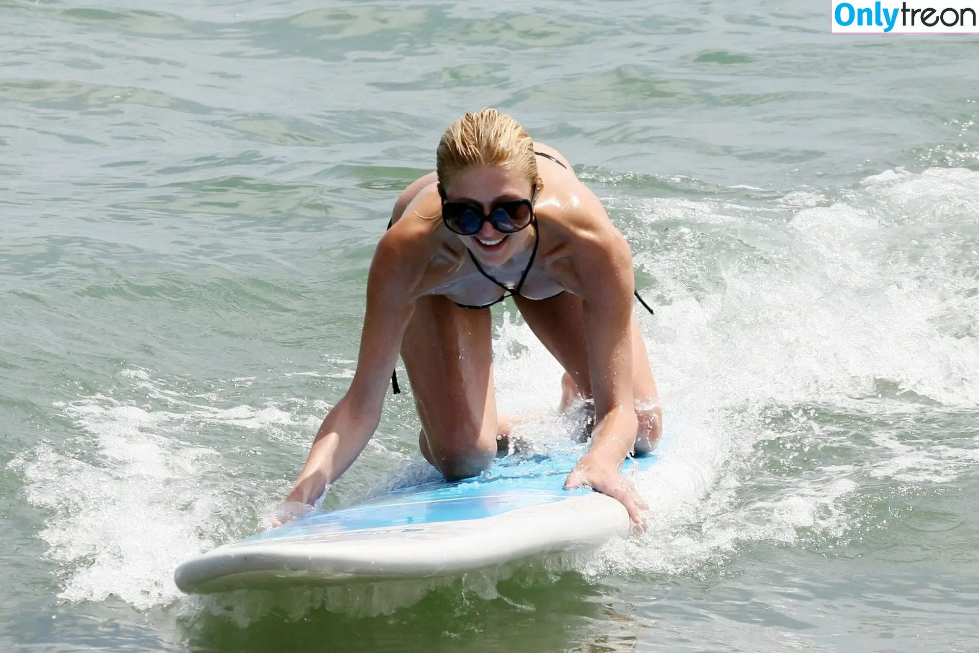 Paris Hilton nude photo #1208 (parishilton)