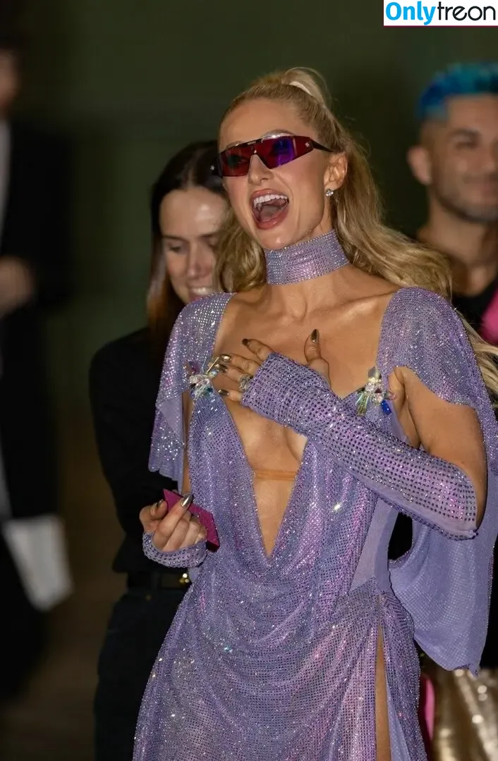 Paris Hilton nude photo #1547 (parishilton)