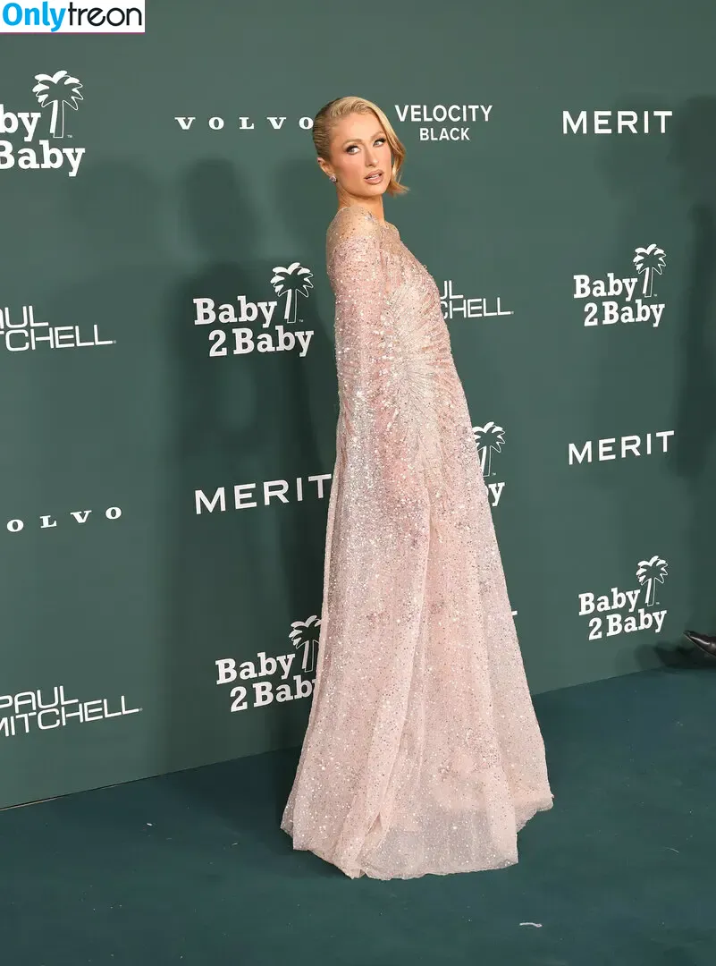 Paris Hilton nude photo #1668 (parishilton)