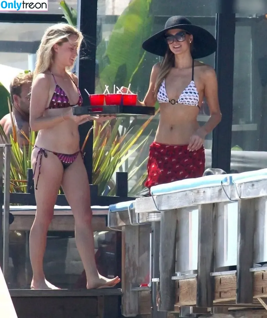 Paris Hilton nude photo #2281 (parishilton)
