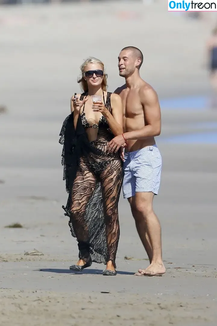 Paris Hilton nude photo #2307 (parishilton)