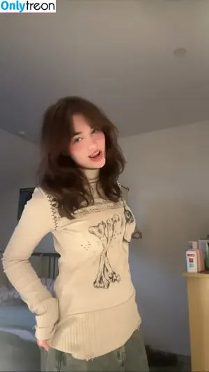 patrickbatman111 / Aurora / allnaturalaurora / andrew ate / patrickbatmanya nude photo #0005