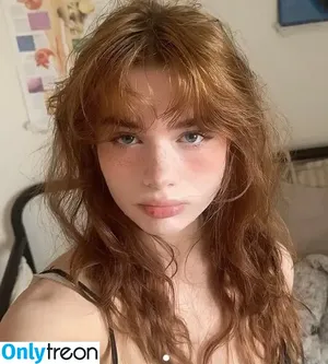 patrickbatman111 / Aurora / allnaturalaurora / andrew ate / patrickbatmanya nude photo #0009