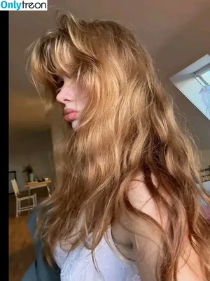 patrickbatman111 / Aurora / allnaturalaurora / andrew ate / patrickbatmanya nude photo #0020