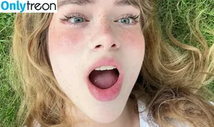 patrickbatman111 / Aurora / allnaturalaurora / andrew ate / patrickbatmanya nude photo #0024