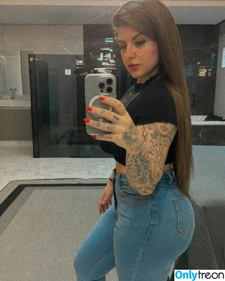 Paula Airoso nude photo #0003 (paulaairoso)
