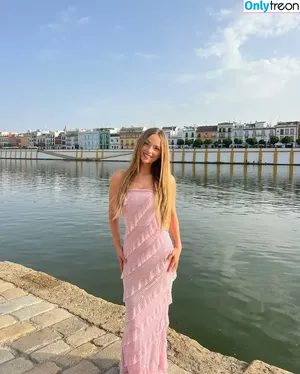 Paula Etxeberria / paulaetxeberriaofficial nude photo #0100