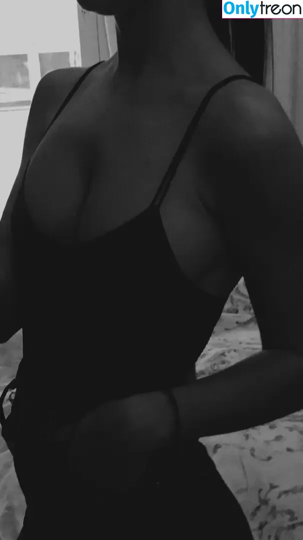 paulaasalcedo_ nude photo #0033 (paolasalcedo69_78 / paulasalcedob)