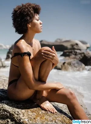  nude photo #0008