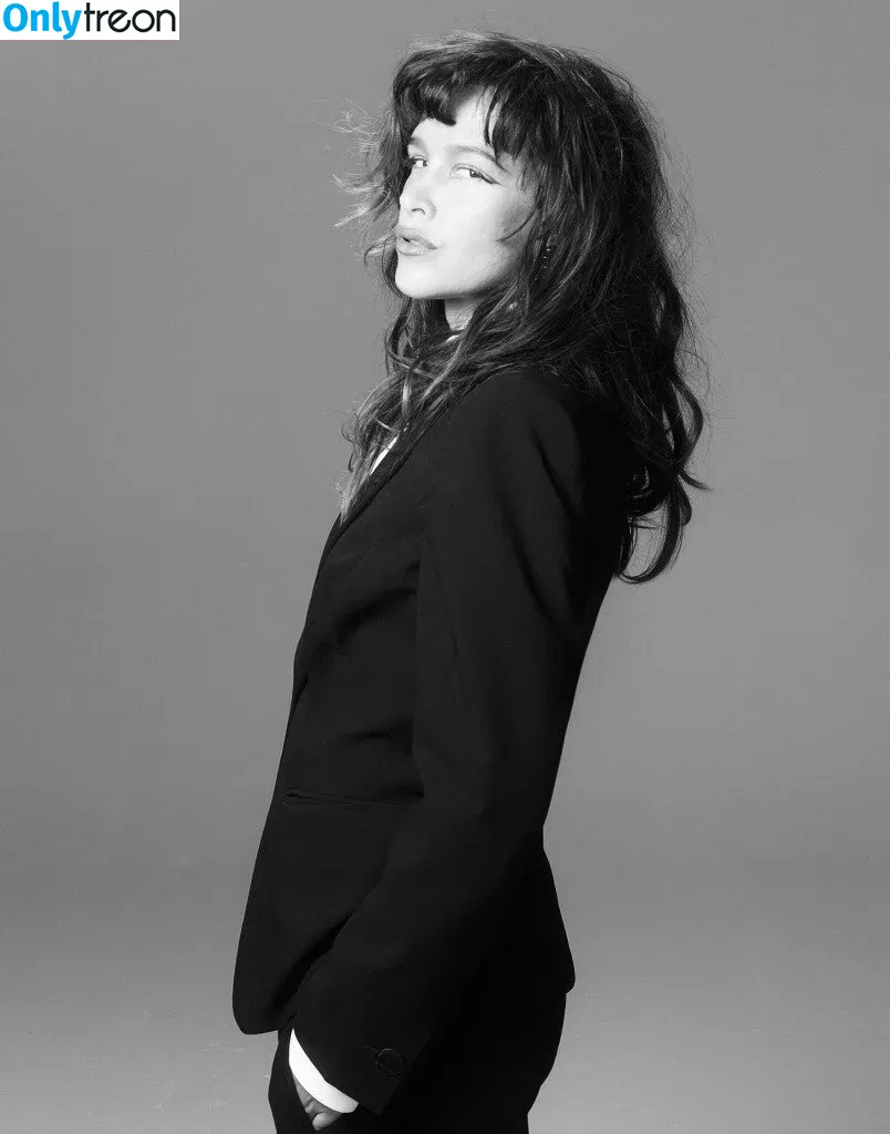 Paz De La Huerta nude photo #0011 (1pazdelahuerta / unofficial_paz)