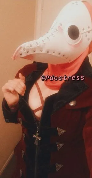 PDoctress / Plague Doctress nude photo #0002