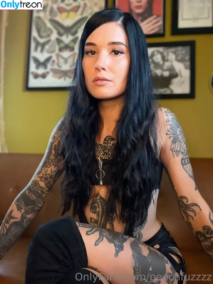 Peach Fuzz nude photo #0032 (Peechfuzzzz)
