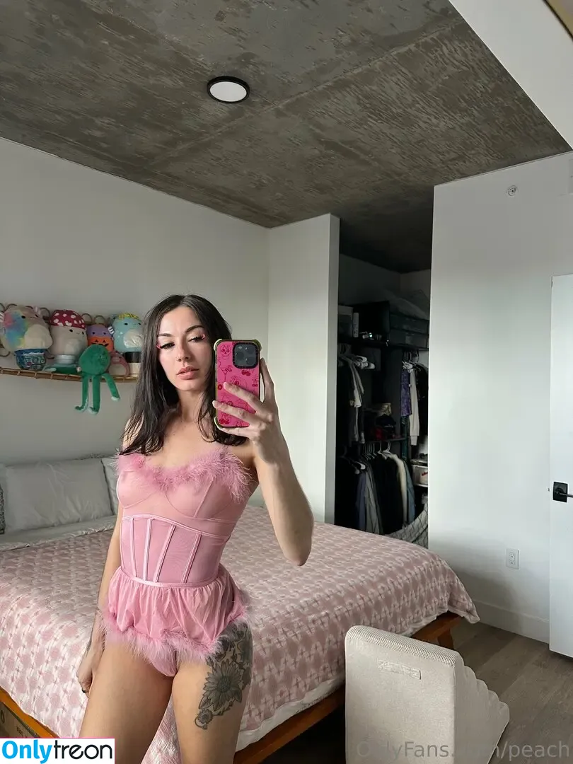 Peach nude photo #0134 (itspeach_ / peach21f)