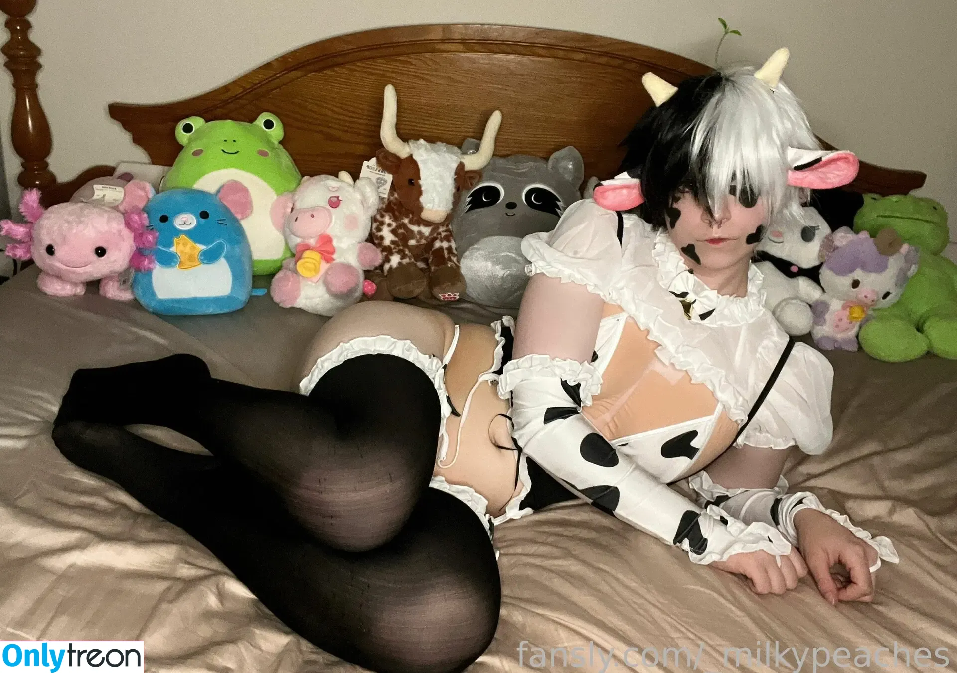 _PeachPawz nude photo #0006 (_milkypeaches)