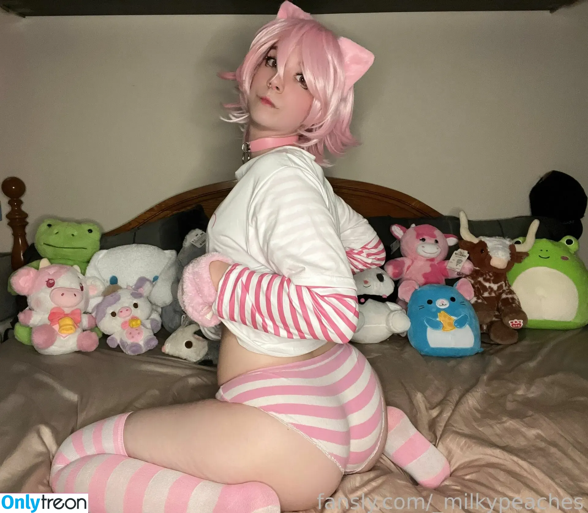 _PeachPawz nude photo #0044 (_milkypeaches)