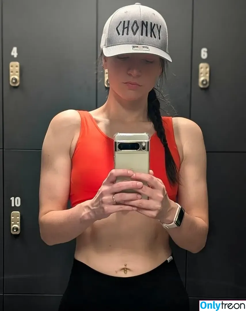 peachykeen2467 nude photo #0039 (PeachesnCream2467 / peachykeen67)
