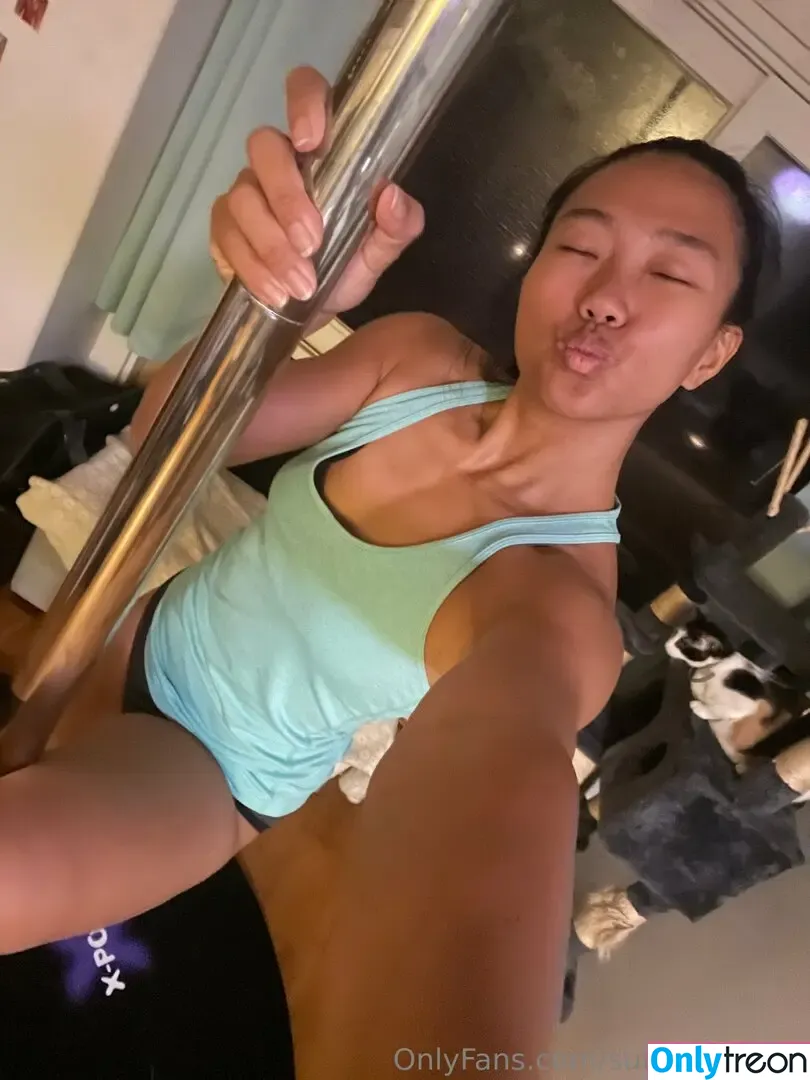 peachypenny nude photo #0037 (peachandpenny)