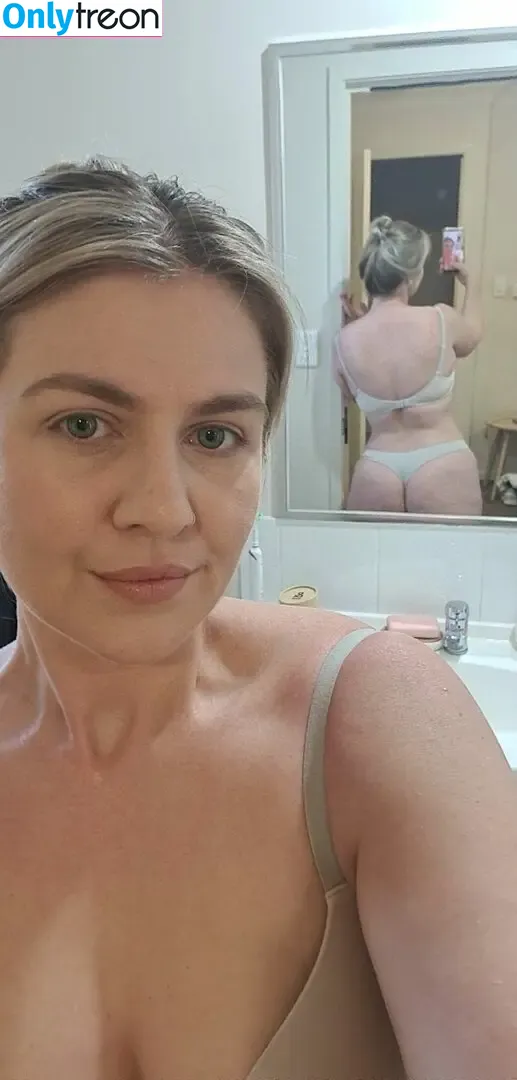 Pearl Farley nude photo #0064 (pearlfarleyy)