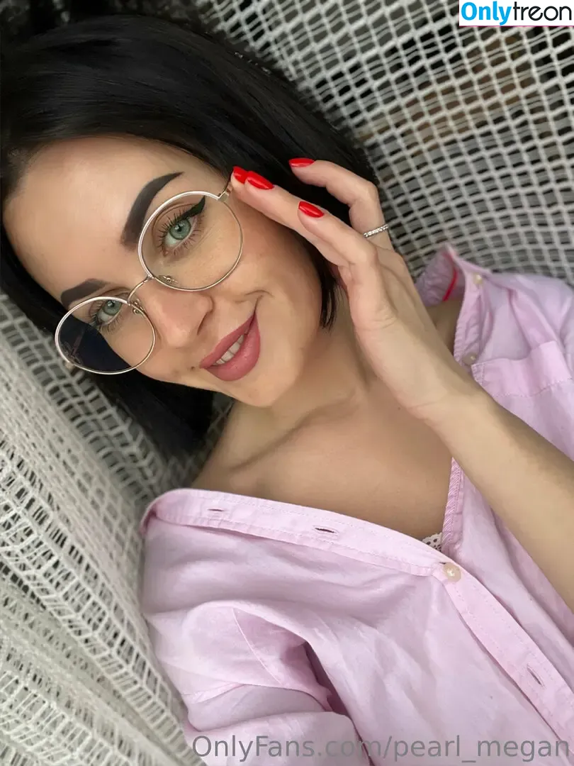 pearl_megan nude photo #0041 (pearlmeghan)