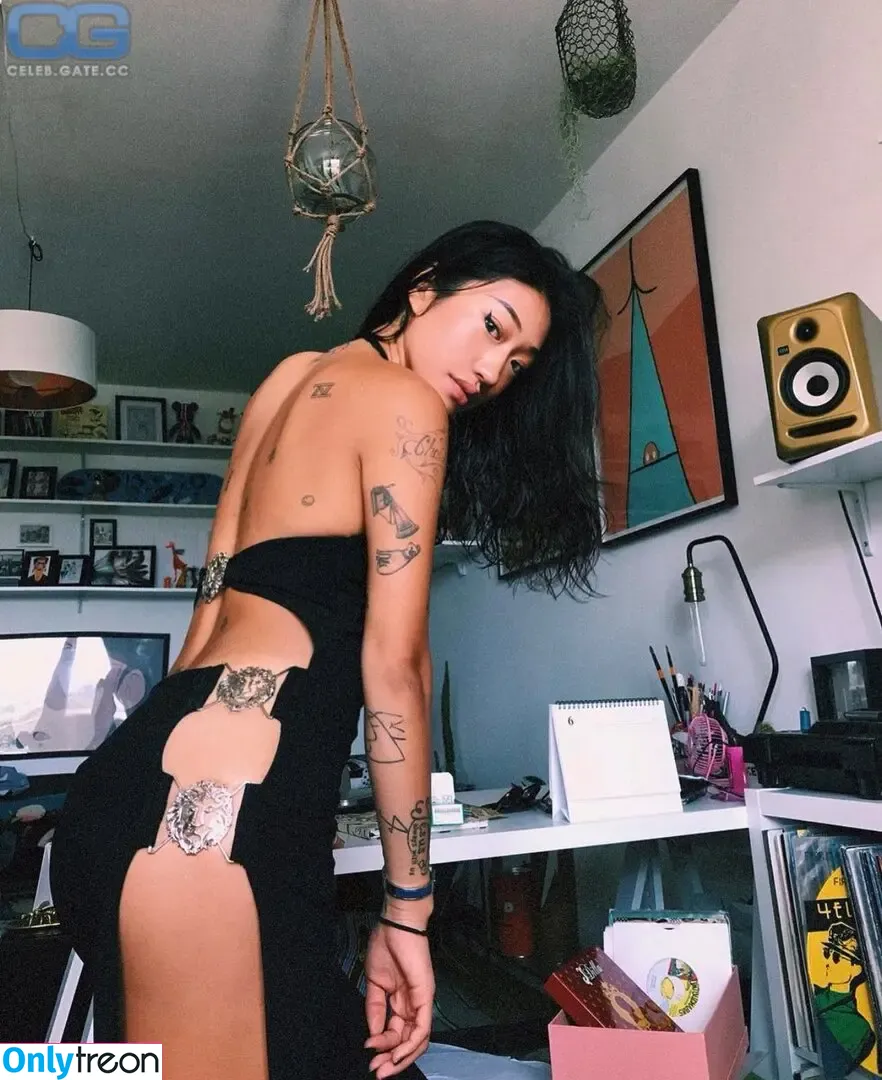 Peggy Gou nude photo #0085 (peggygou_)